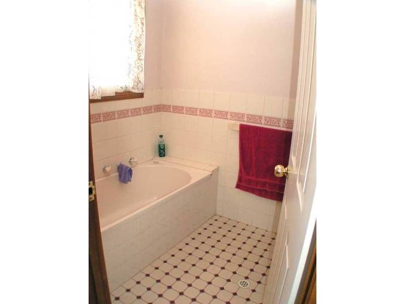 1 Michael Avenue, Stirling North SA 5710