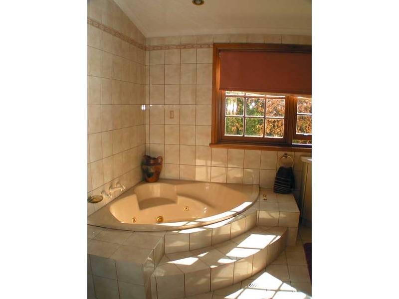 2 Hamilton Road, Port Augusta West SA 5700