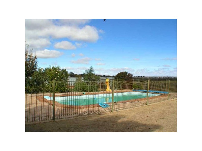 2 Hamilton Road, Port Augusta West SA 5700