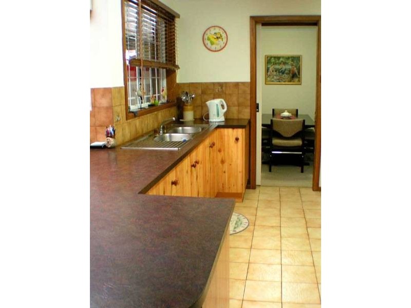 5 Duregon Street, Stirling North SA 5710