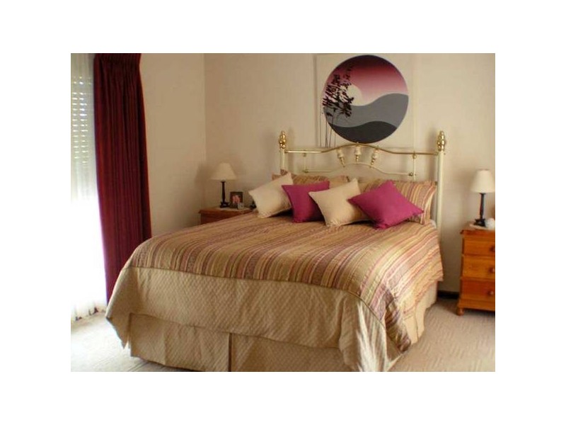 5 Duregon Street, Stirling North SA 5710