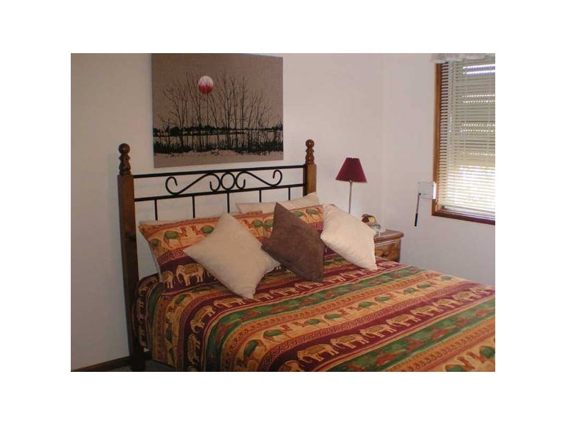 5 Duregon Street, Stirling North SA 5710