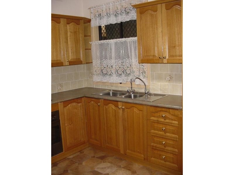 11 Riches Street, Port Augusta West SA 5700