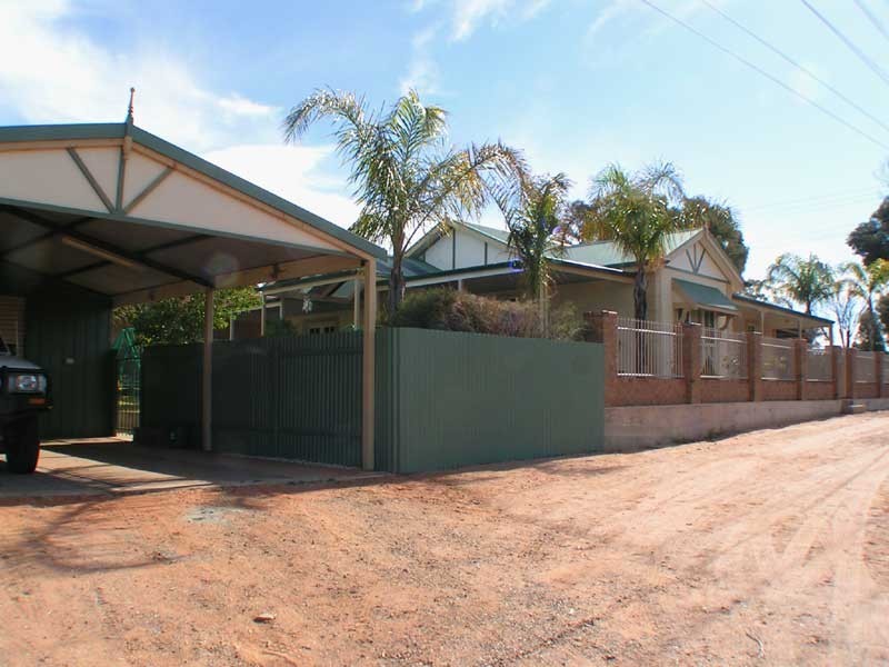 2 Warrenback Road, Port Augusta West SA 5700