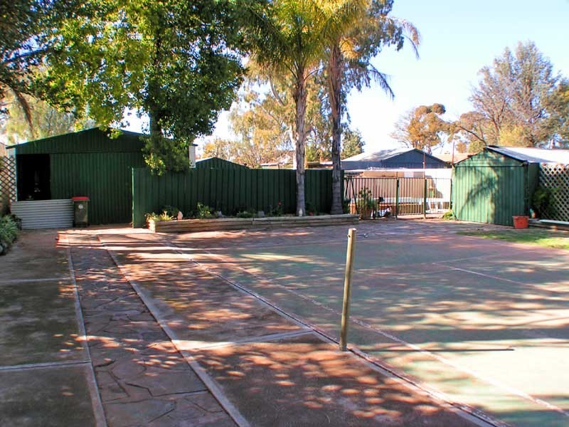 18 Smoker Street, Stirling North SA 5710