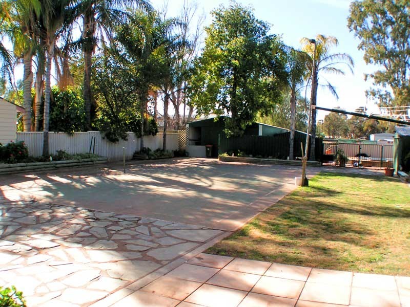 18 Smoker Street, Stirling North SA 5710