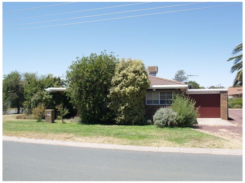 30 Gray Street, Numurkah VIC 3636