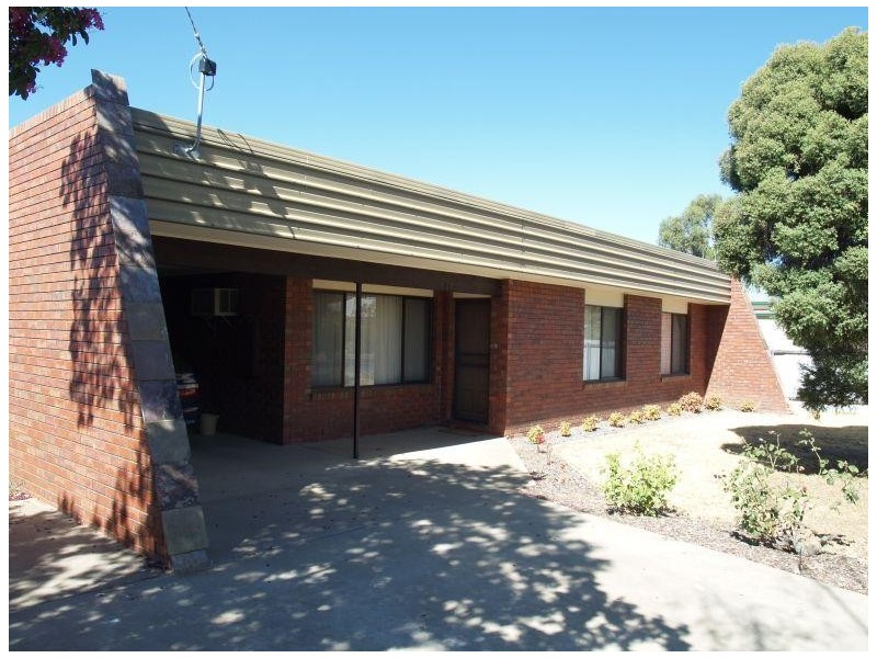 23 Dolphin Street, Numurkah VIC 3636