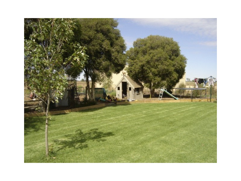111 Kemps Road, Katunga VIC 3640