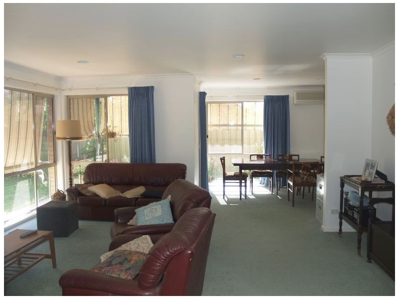 4/23 Newby Street, Numurkah VIC 3636