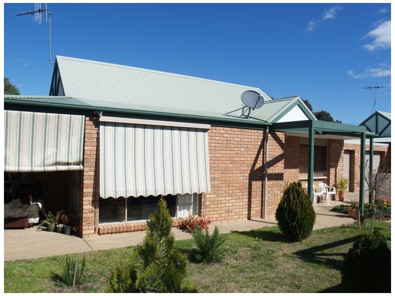 4/23 Newby Street, Numurkah VIC 3636