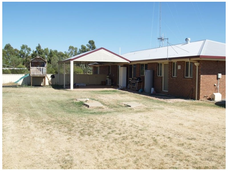 720 Dansons Road, Yalca VIC 3637