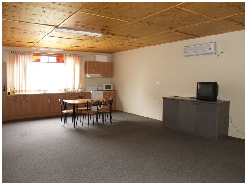 8 William Street, Numurkah VIC 3636