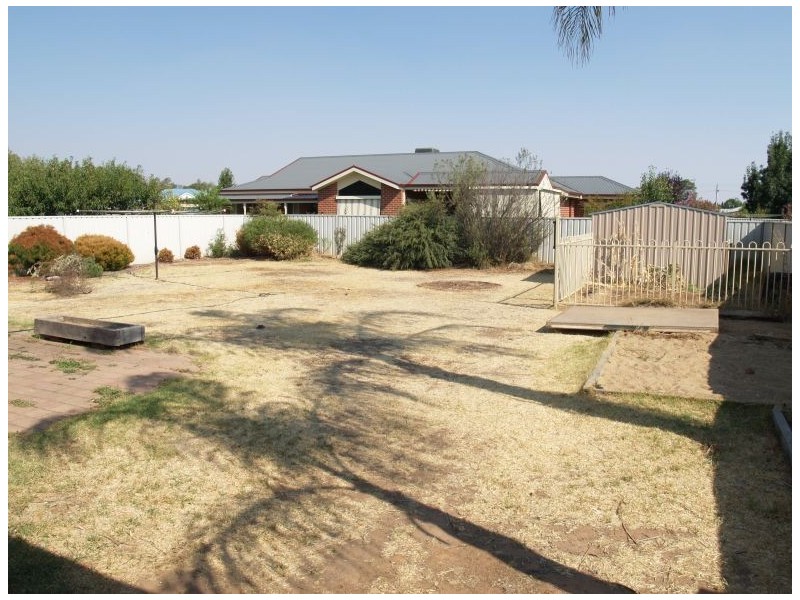 24 Madeline Street, Numurkah VIC 3636