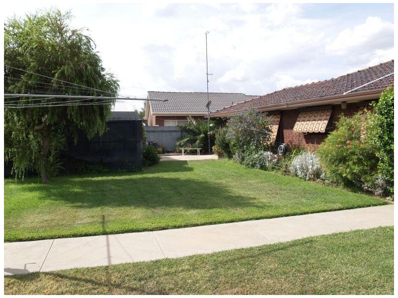 24 Thornton Street, Numurkah VIC 3636