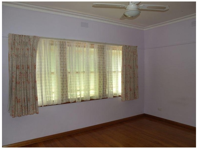 26 Mc Carthy Avenue, Numurkah VIC 3636