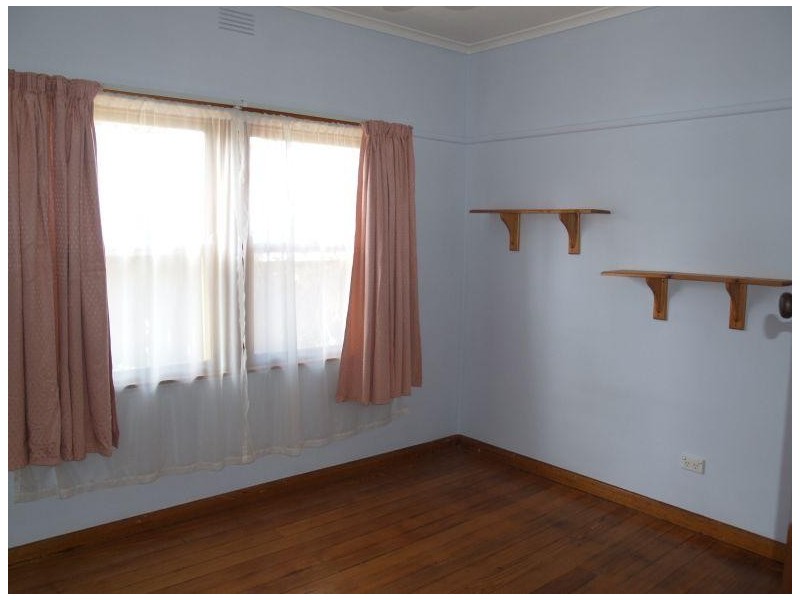 26 Mc Carthy Avenue, Numurkah VIC 3636