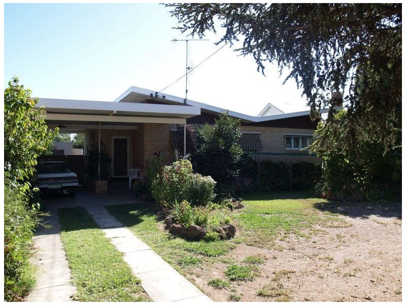 5 Mc Gregor Street, Numurkah VIC 3636