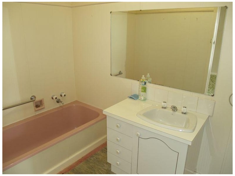 5 Mc Gregor Street, Numurkah VIC 3636