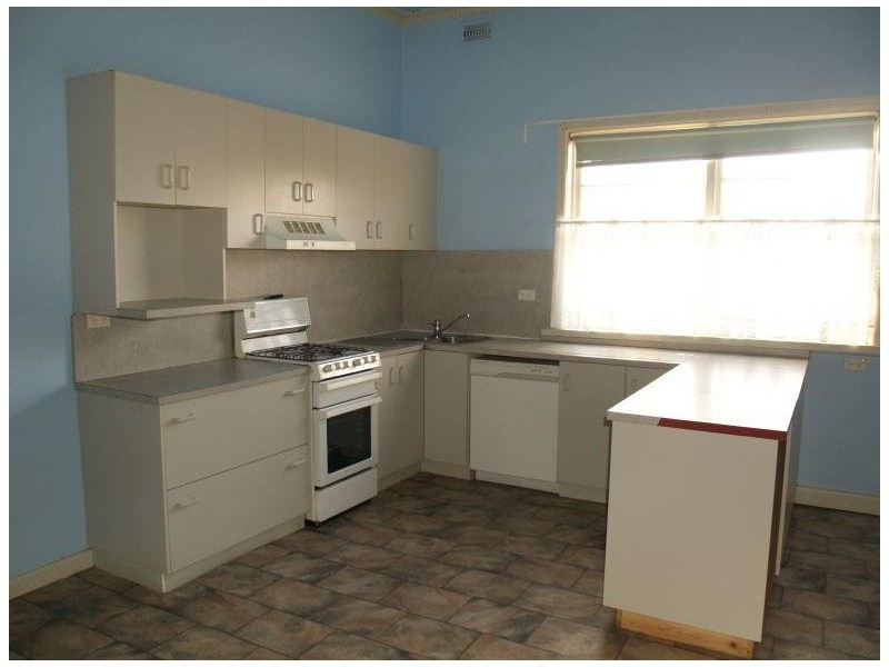 8A Madeline Street, Numurkah VIC 3636