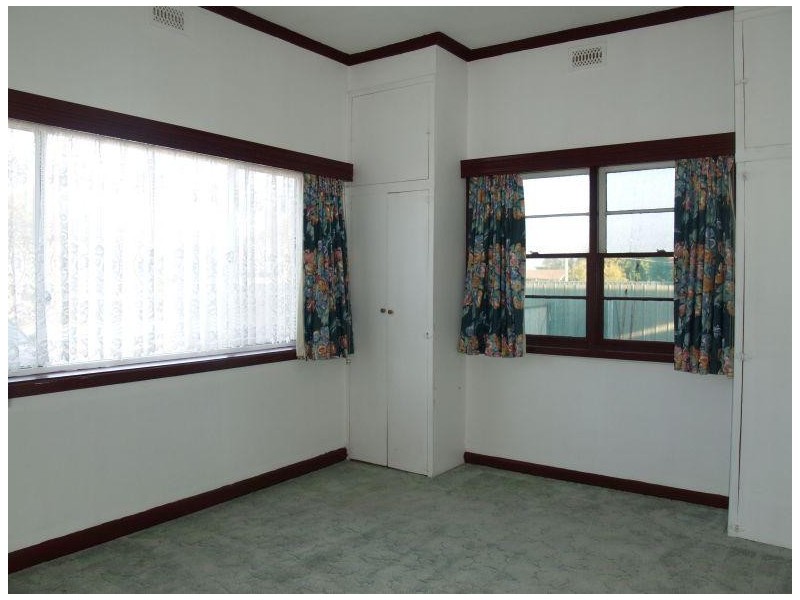 8A Madeline Street, Numurkah VIC 3636