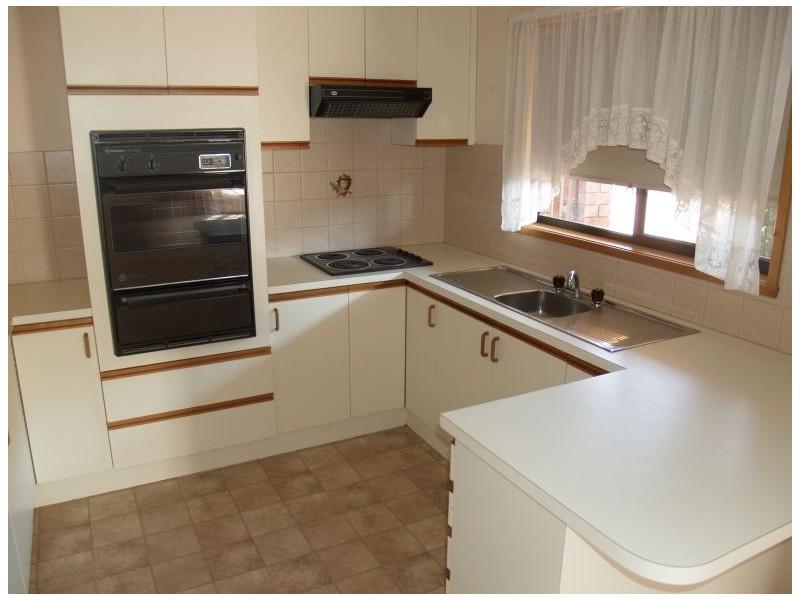 3/32 Saxton Street, Numurkah VIC 3636