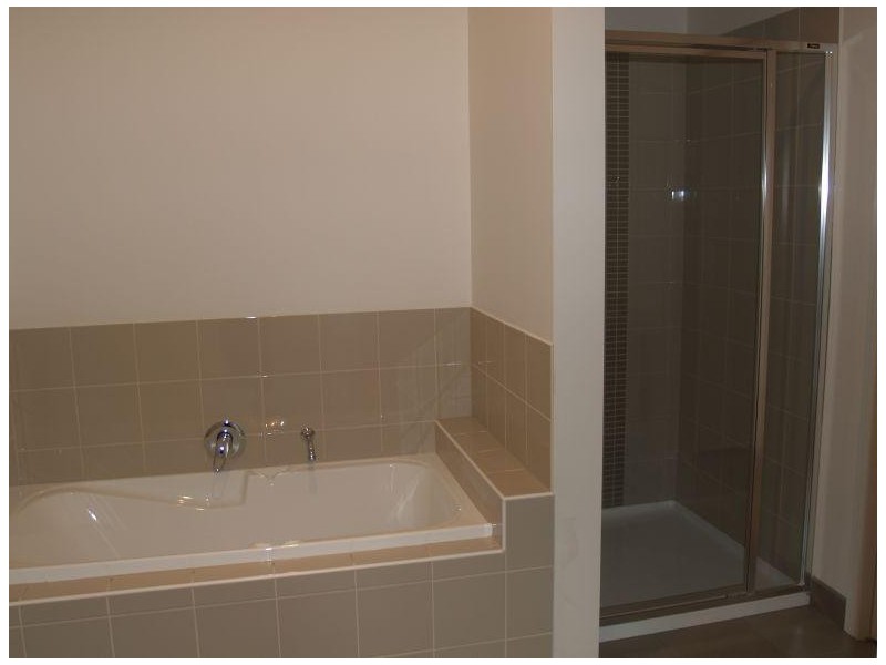 2 81 Saxton Street, Numurkah VIC 3636