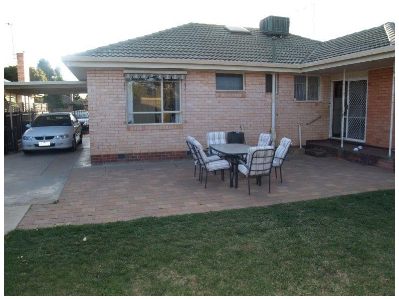 10 Victoria Street, Numurkah VIC 3636