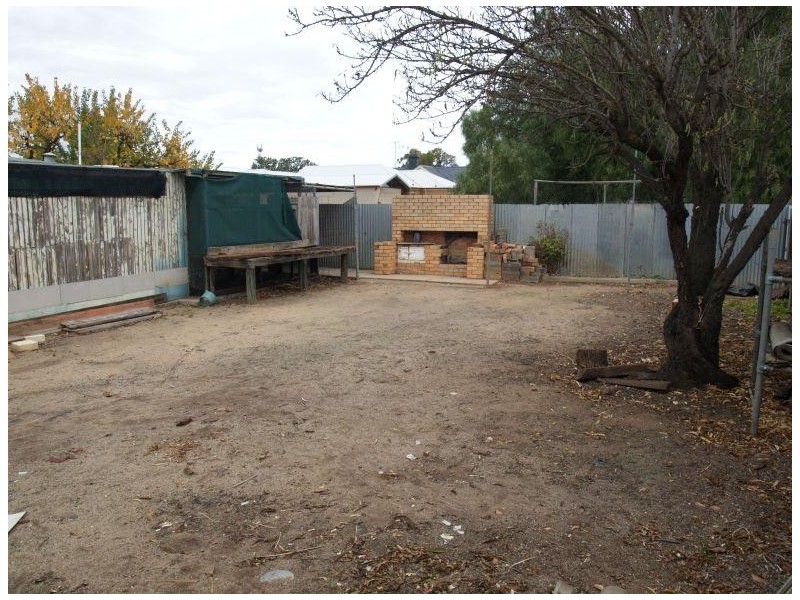 13 Queen Street, Numurkah VIC 3636