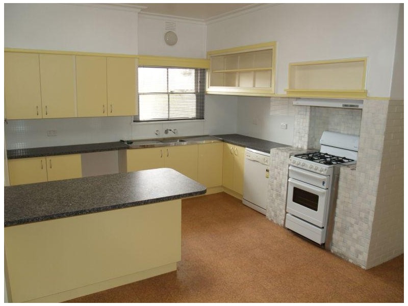 803 Centre Road, Waaia VIC 3637