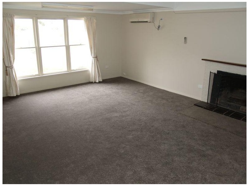 803 Centre Road, Waaia VIC 3637