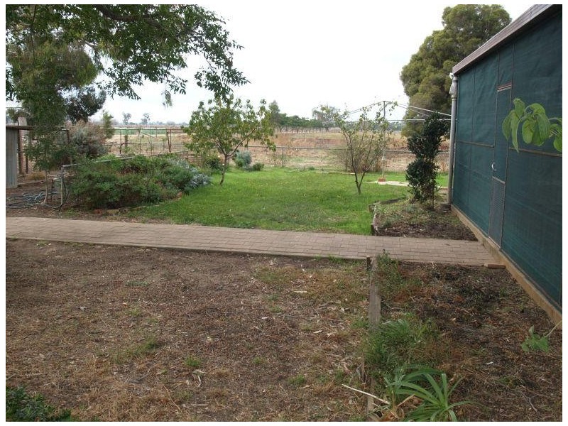 803 Centre Road, Waaia VIC 3637