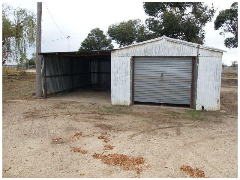 803 Centre Road, Waaia VIC 3637