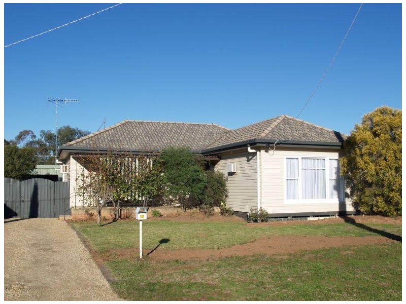 12 Toorak Street, Numurkah VIC 3636