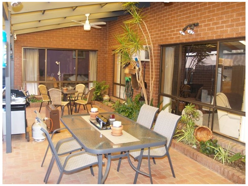 10 Swallow Street, Numurkah VIC 3636