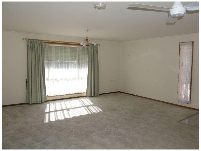 3 6 Thornton Street, Numurkah VIC 3636