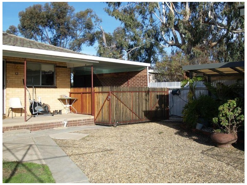 9 Rowe Street, Numurkah VIC 3636