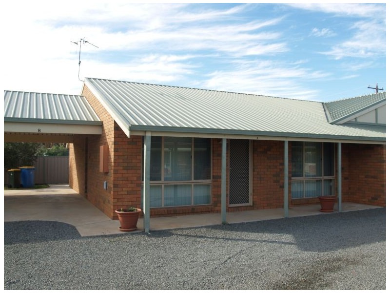 8/10 Exhibition Street, Numurkah VIC 3636