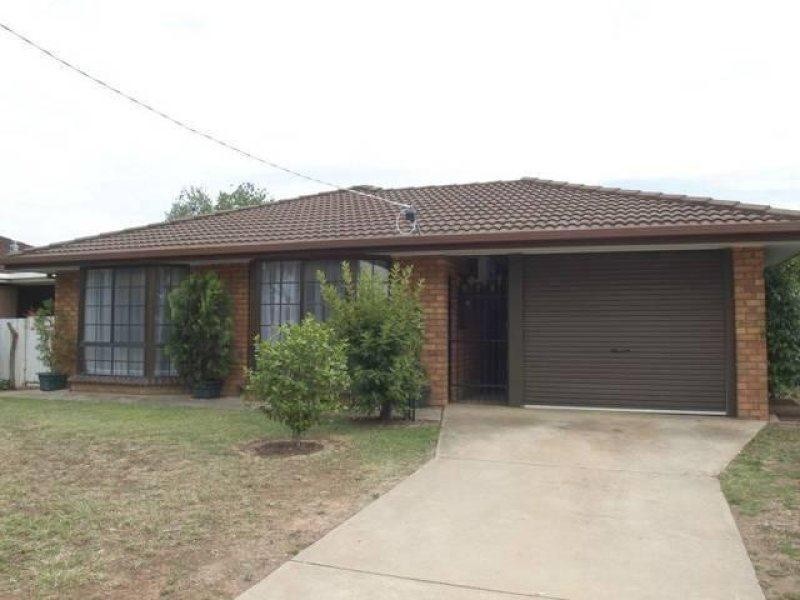 19 Rowe Street, Numurkah VIC 3636