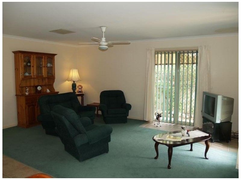 6 Toorak Street, Numurkah VIC 3636