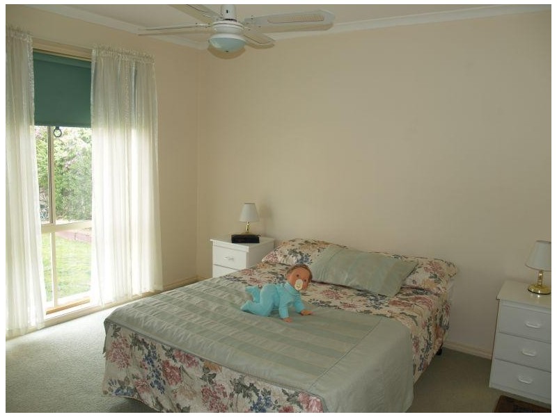 6 Toorak Street, Numurkah VIC 3636