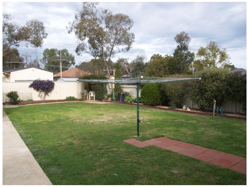 6 Toorak Street, Numurkah VIC 3636