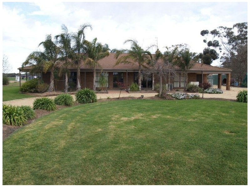 472 Gordons Road, Numurkah VIC 3636