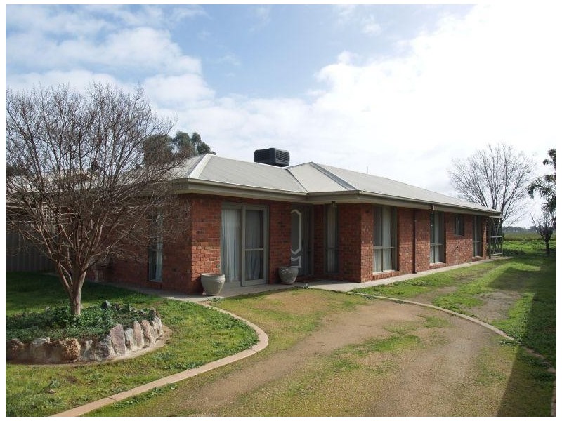 13 Collis Street, Numurkah VIC 3636