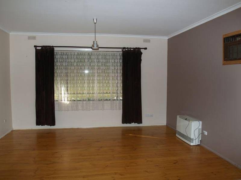 17 Campbell Street, Numurkah VIC 3636