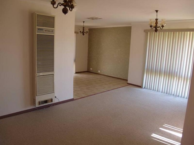 16 Toorak Street, Numurkah VIC 3636