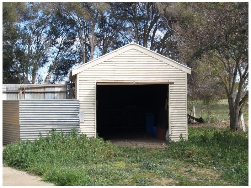 456 Sutcliffe Road, Numurkah VIC 3636