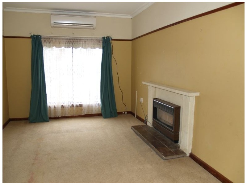 8 Pinnuck Street, Numurkah VIC 3636