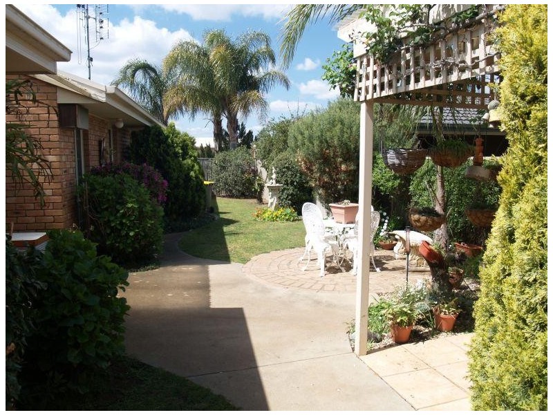 9 Harding Court, Numurkah VIC 3636