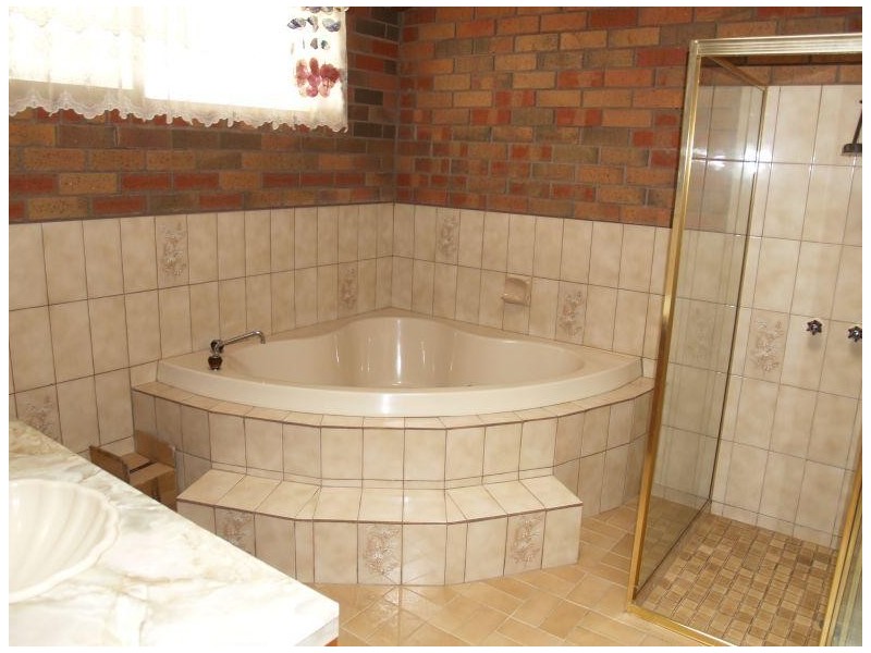 102 Tocumwal Road, Numurkah VIC 3636